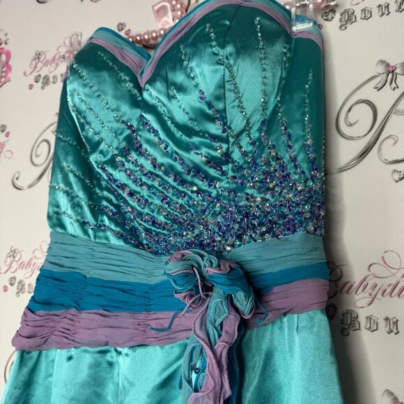 Alyce designs dress gown fairy beaded embroidered ruffle frills mermaid 🧜‍♀️ - Picture 3 of 16